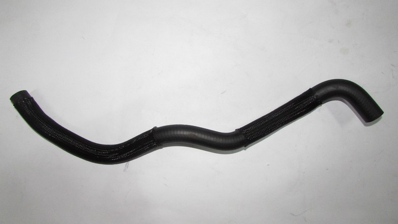 KALORIFER ÇIKIS HORTUMU