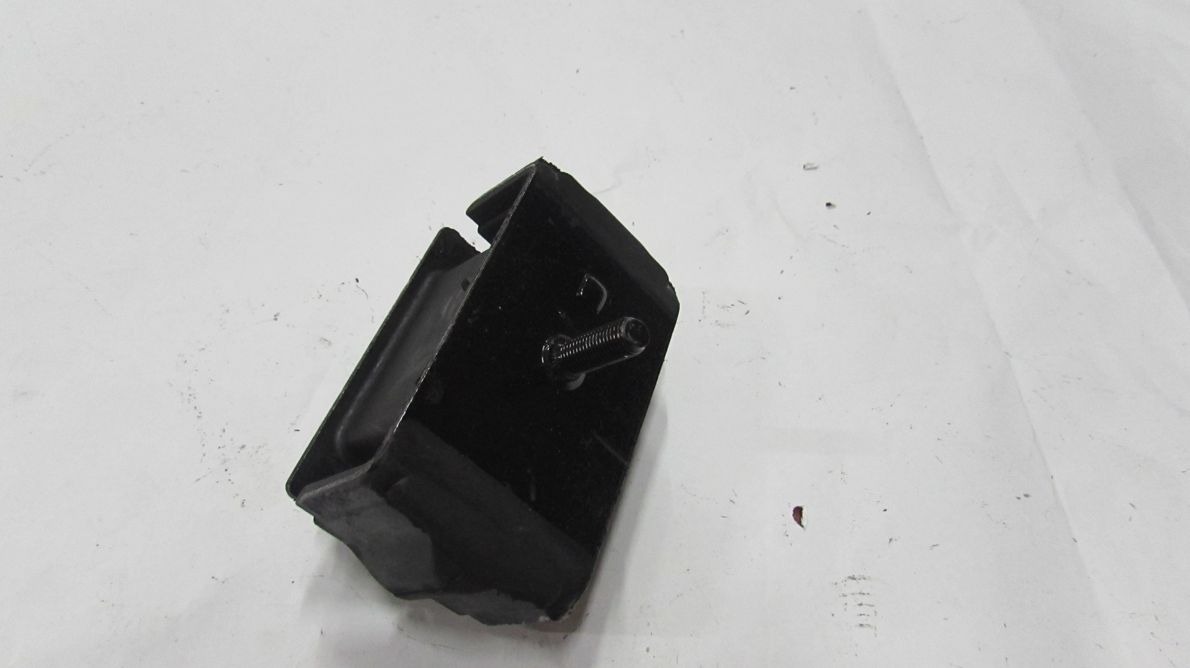 MOTOR TAKOZU