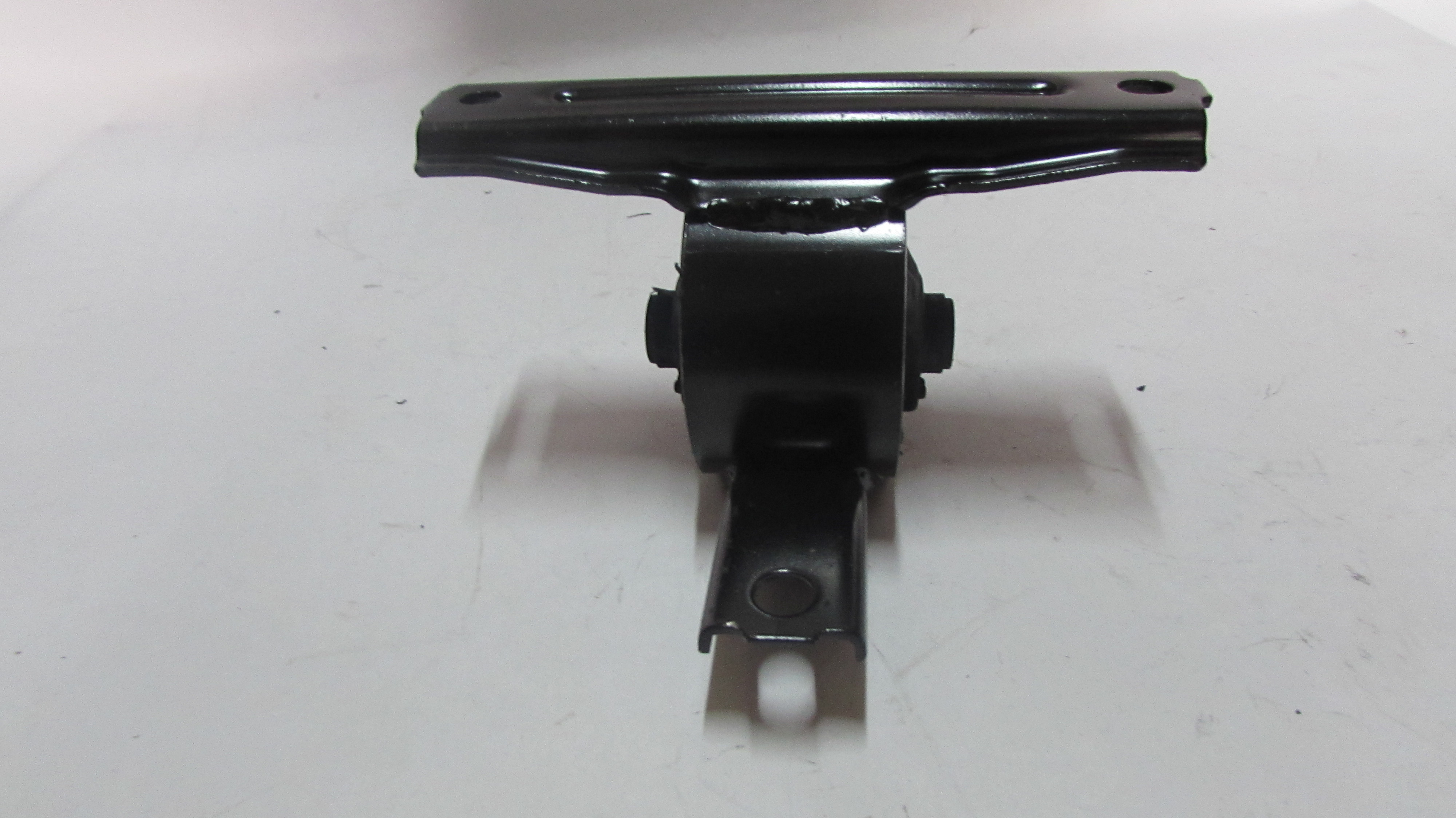 MOTOR TAKOZU SAG