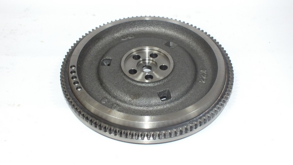 VOLANT  KOMPLE 247 MM