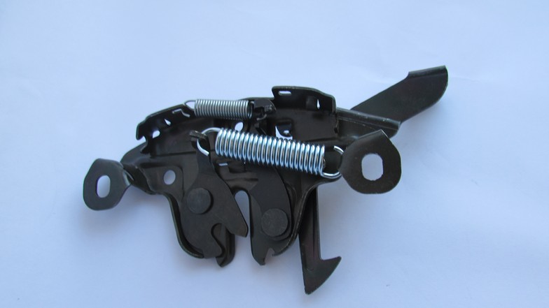 MOTOR KAPUT KILIDI
