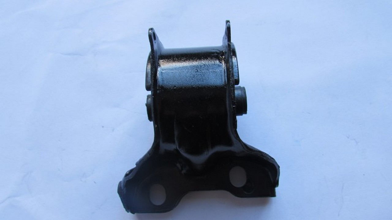 MOTOR TAKOZU SAG ÜST OTOMATIK / MANUEL