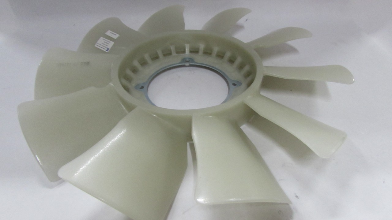 FAN PERVANESI