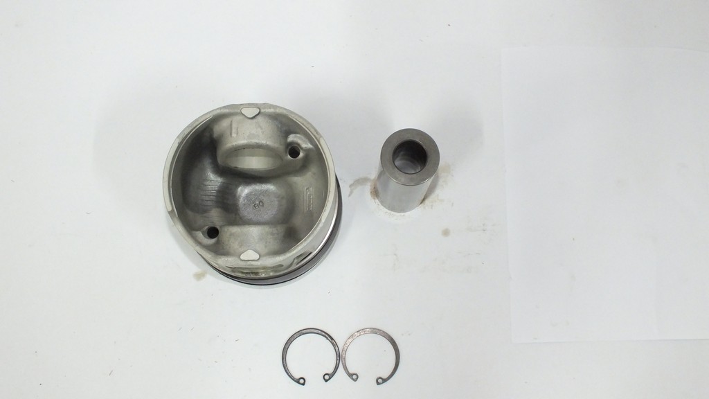 PISTON SEGMAN 050  1-3